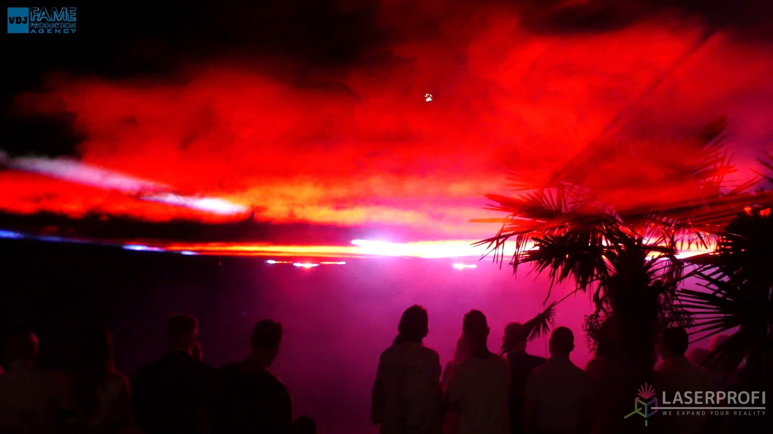 Pokaz laserowy wesele grudziądz plaża red liquid sky