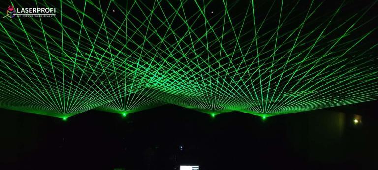 Spektakl laserowy w kinie