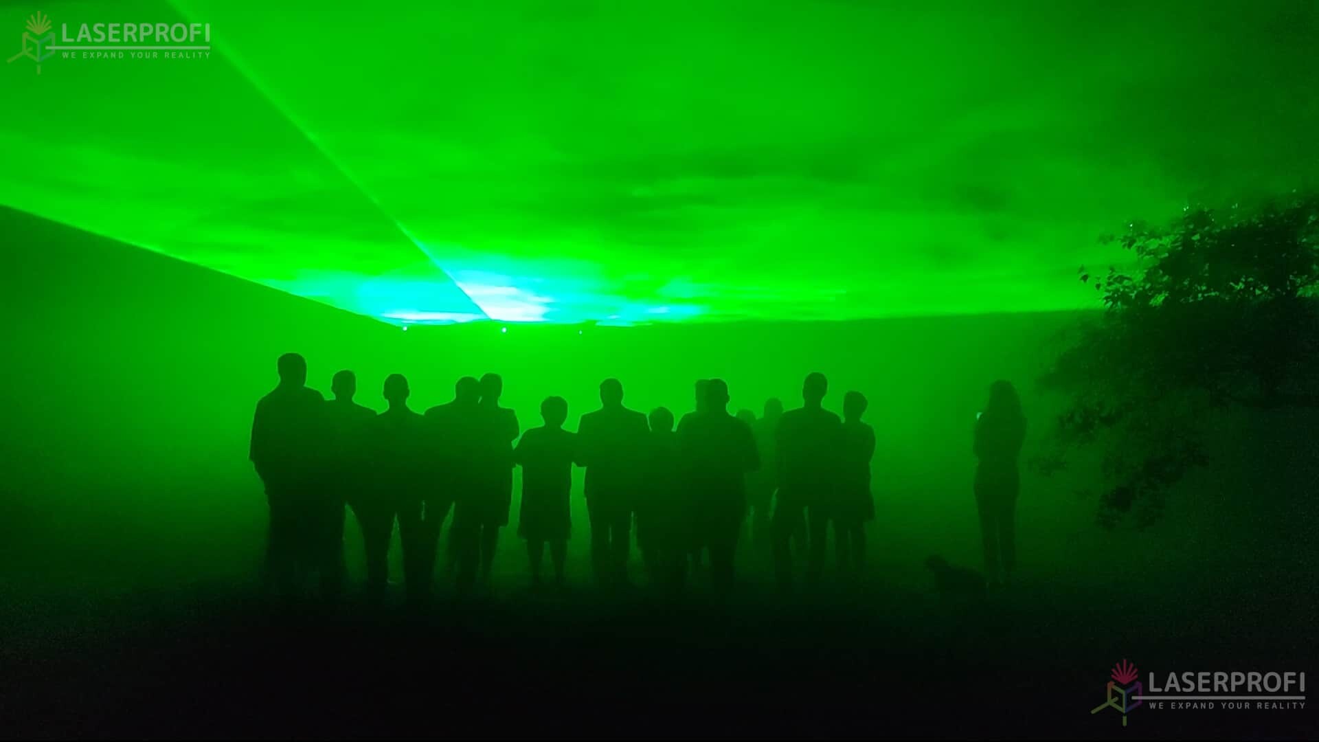 zielone lasery urodziny